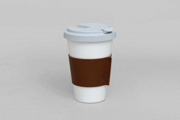 Dibbern Coffee-To-Go Becher mit Lederbanderole in Braun 0,35l